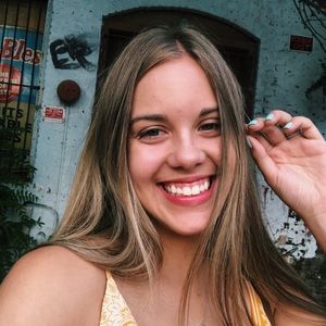 Meet your Posher, Vanessa